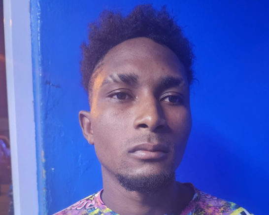 ‘Ayendi’ se entrega: ¡Qué ‘vaina’ más fuerte en Villa Altagracia! Ayendi se entrega por el caso de Abril de Jesus en Villa Altagracia