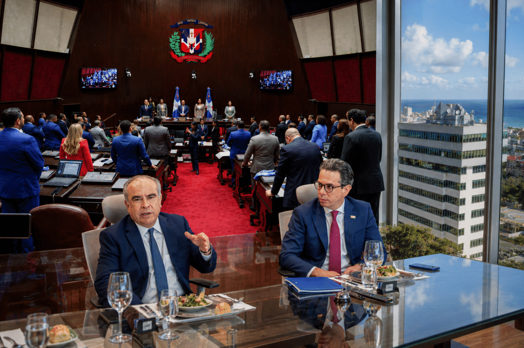Reforma Laboral: Sectores Empresariales Piden Diálogo y Prudencia