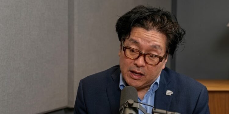 La ‘Vaina’ de Tom Lee y la Caída de Ethereum: ¿Un ‘Tigueraje’ Bien Pensado? Caída de Ethereum: Estrategia de Inversión de Tom Lee