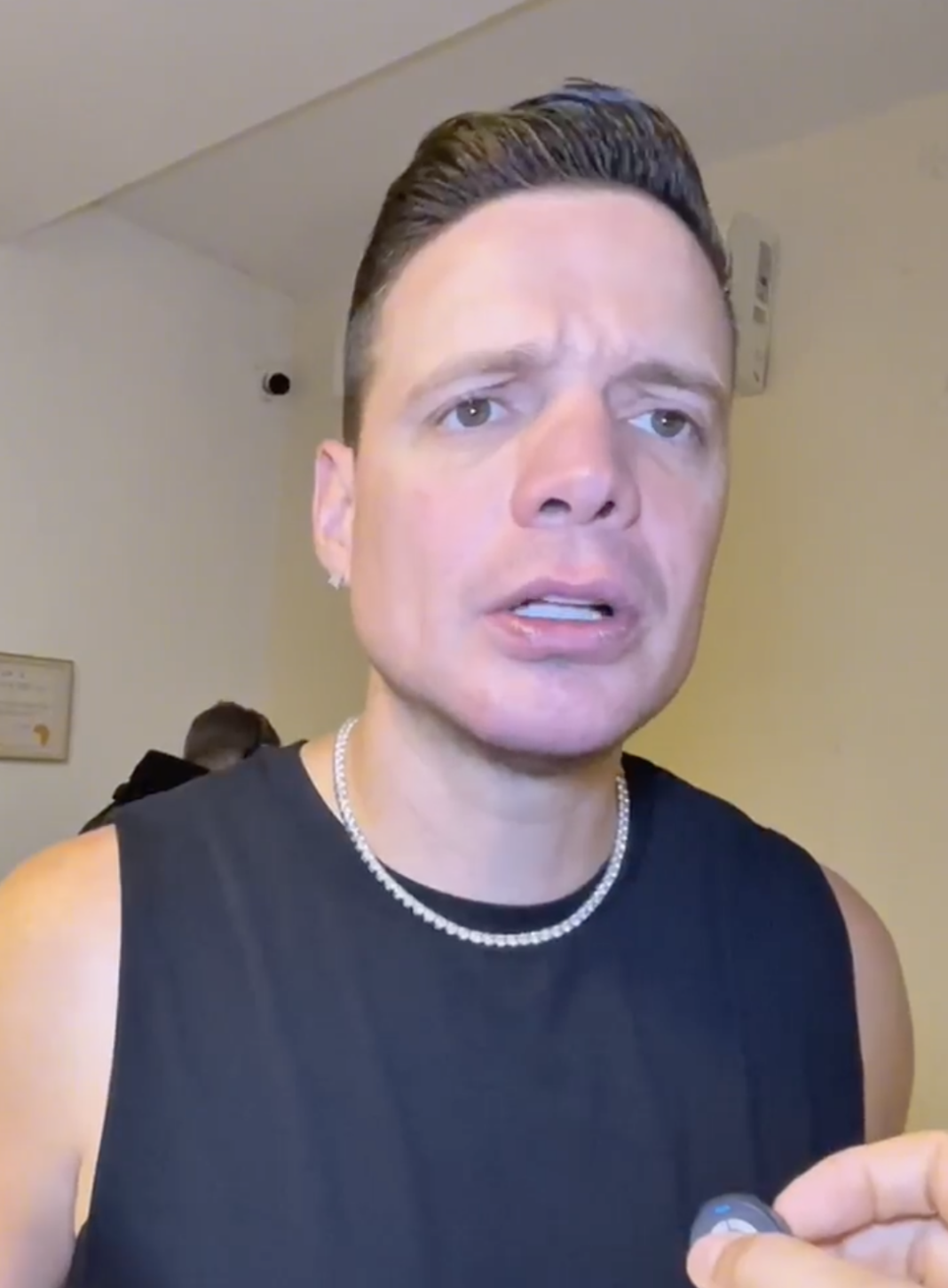 La ‘Vaina’ Migratoria de los Venezolanos en RD: ¡Un ‘Coro’ que Pide Apoyo! La Situación Migratoria de los Venezolanos en RD: Un Llamado a la Solidaridad