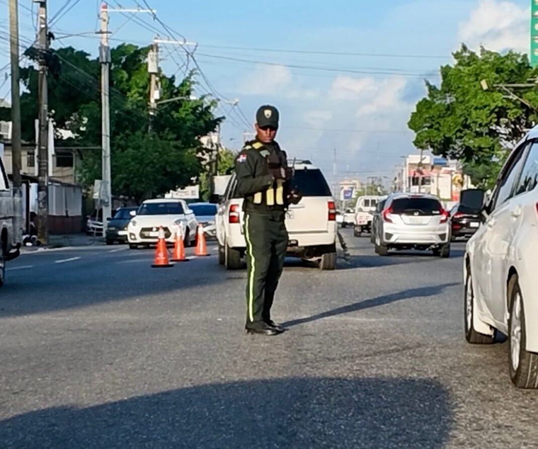 Digesett se mete ‘de una vez’ contra el ‘tapón’ en la Padre Castellanos Digesett aborda la congestión en la Padre Castellanos