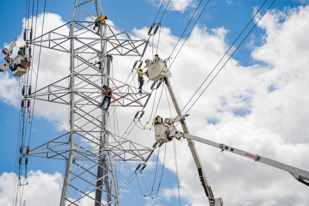 ¡Atención, mi gente! ETED de ‘mantenimiento’ en Los Mina: ¡la luz se va! ETED suspenderá luz por mantenimiento en Los Mina
