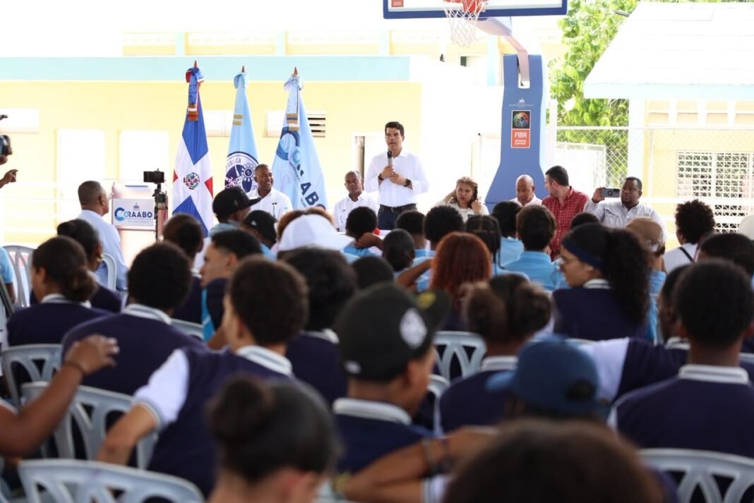 ¡Boca Chica se ‘chulea’! Inapa le mete mano al saneamiento de la zona Boca Chica: Inapa impulsa el saneamiento de la zona