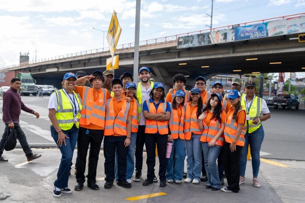 La Vaina Vial: Intrant Lanza Guardianes del Tránsito para la Juventud