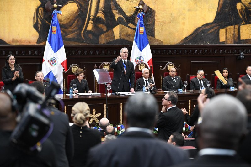 La Vaina del Congreso: Por que la Ley Anticrisis Paso De Una Vez