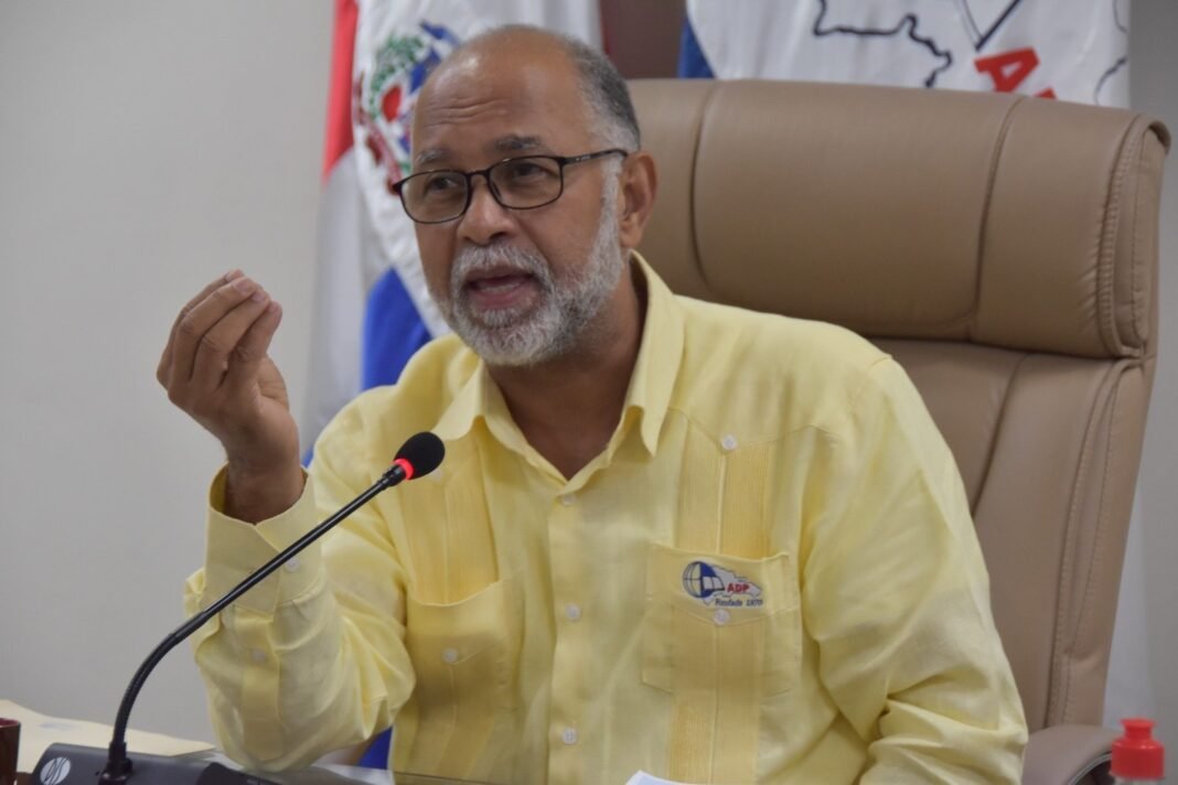 ADP: Más inversión y planificación para la educación dominicana