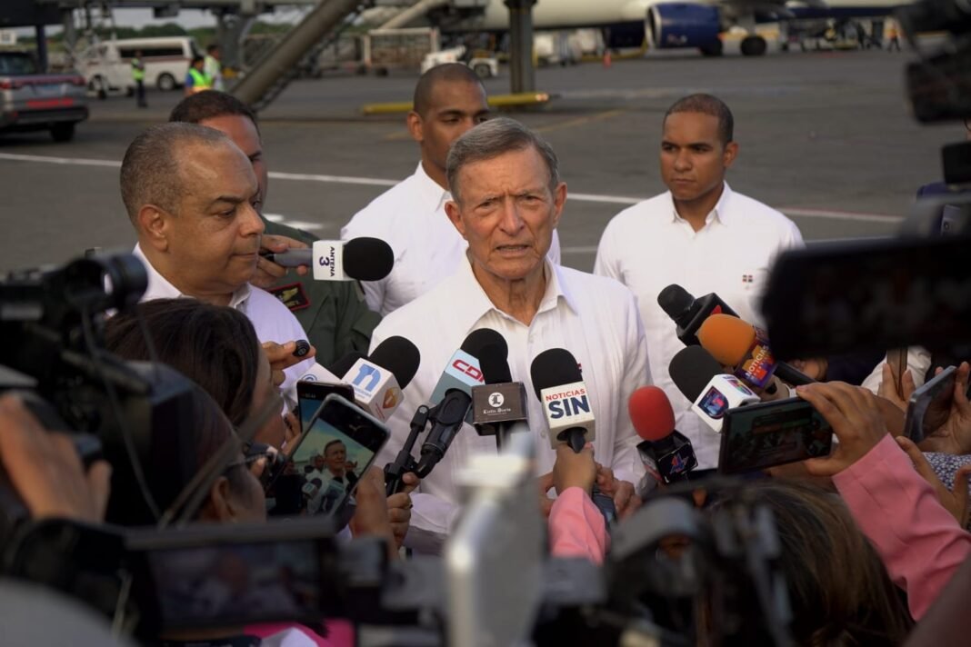 El retorno: 65 dominicanos vuelven a salvo desde Venezuela