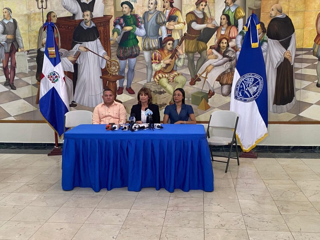 UASD activa Solidaridad por Venezuela