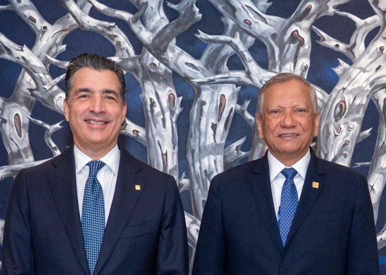 ¡El ‘Coro’ Financiero se Activa!: Banreservas y Popular Debaten el Futuro del Sistema Banreservas y Banco Popular Debaten el Futuro del Sistema Financiero
