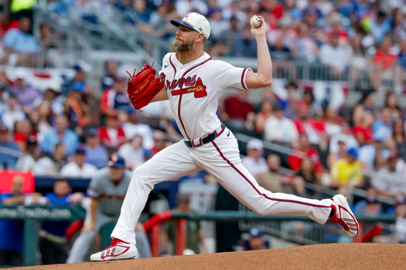 Los Bravos le dan una ‘pela’ a los Mets con jonronería bacana Los Bravos dan una paliza a los Mets con jonronería