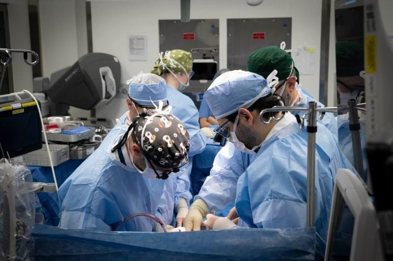 Cleveland Clinic y el Trasplante Pulmonar Robótico: Un Avance Histórico