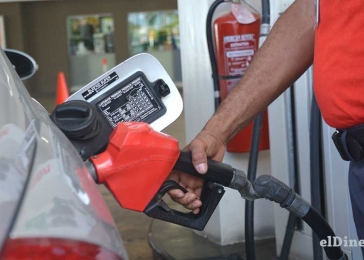 Combustibles: Subsidios, Impuestos y la ‘Vaina’ Fiscal que Nos Tiene a Todos Pendientes Combustibles: Subsidios, Impuestos y la Vaina Fiscal que Nos Tiene a Todos Pendientes