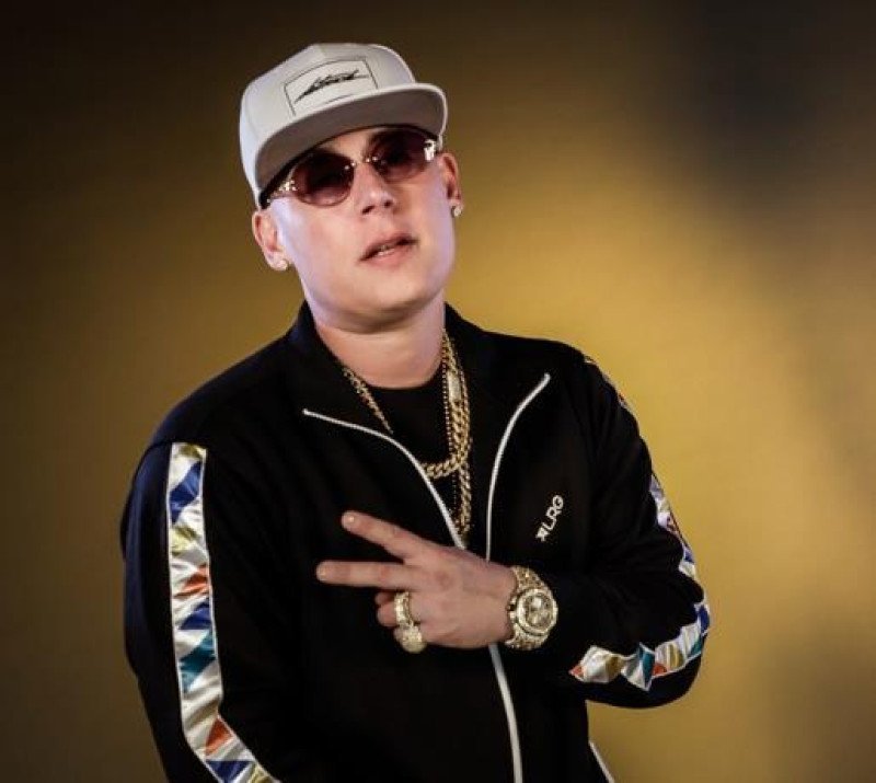 Cosculluela en un Lio: Querella por Alegada Intimidacion Telefonica Causa Revuelo