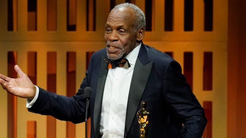Danny Glover y el Alzheimer: Un ‘golpe’ a la memoria del ‘bacano’ Danny Glover y el Alzheimer: Un golpe a la memoria