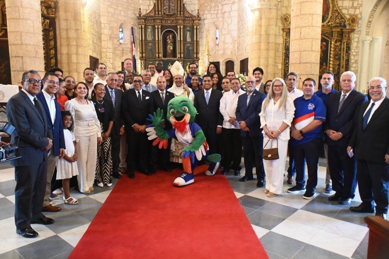 La vainita buena! Delegacion dominicana recibe bendicion para Centroamericanos 2026