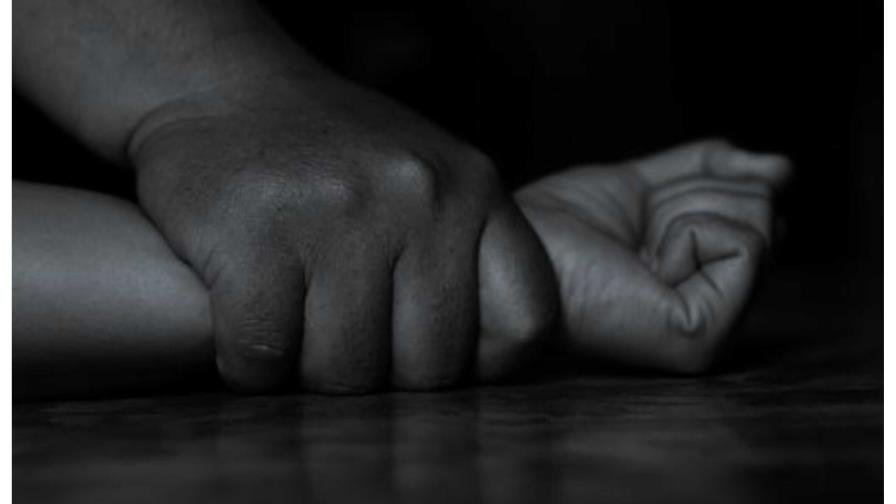 ¡Qué ‘Lío’ en Valverde! Policías bajo la lupa por supuesto abuso a joven en custodia Que Lio en Valverde! Policias bajo la lupa por supuesto abuso a joven en custodia