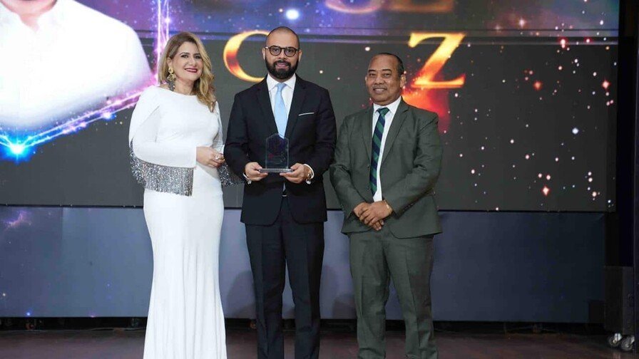 ¡Qué ‘bacano’! José Vidal Cruz, el ‘tiguerazo’ del Intec que la sacó del estadio con su docencia Jose Vidal Cruz, el maestro del Intec que sobresalio con su docencia