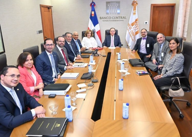 BID y Banco Central Dan un ‘Empuje Bacano’ al Financiamiento Mipymes BID y Banco Central Dan un Empuje al Financiamiento Mipymes