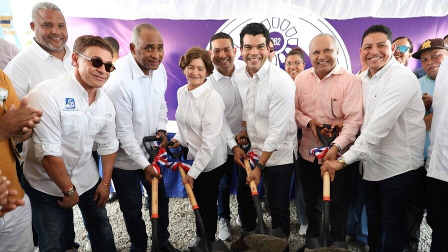 Baní se pone ‘chulo’: Inapa arranca obra clave de agua potable Baní mejora su infraestructura: Inapa inicia ampliación de acueducto