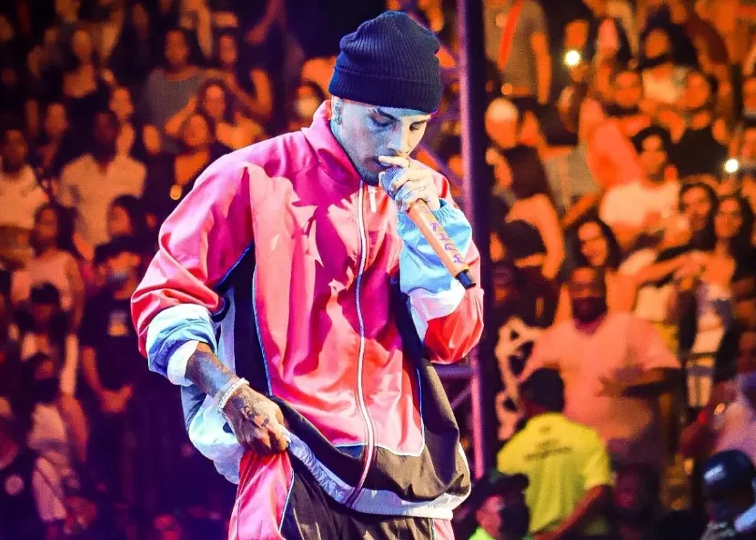 ¡Qué ‘vaina’ más triste! Rauw Alejandro lamenta la partida de su pana Mykee, un duro golpe para la música urbana Rauw Alejandro lamenta la partida de su pana Mykee, un duro golpe para la música urbana