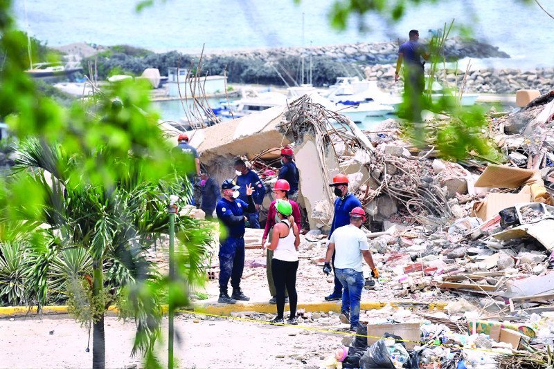 La ‘Vaina’ en La Guaira: El Listín Entra a la Zona Cero y el Pueblo se Levanta con Coraje La Guaira: El Listín Entra a la Zona Cero y el Pueblo se Levanta con Coraje