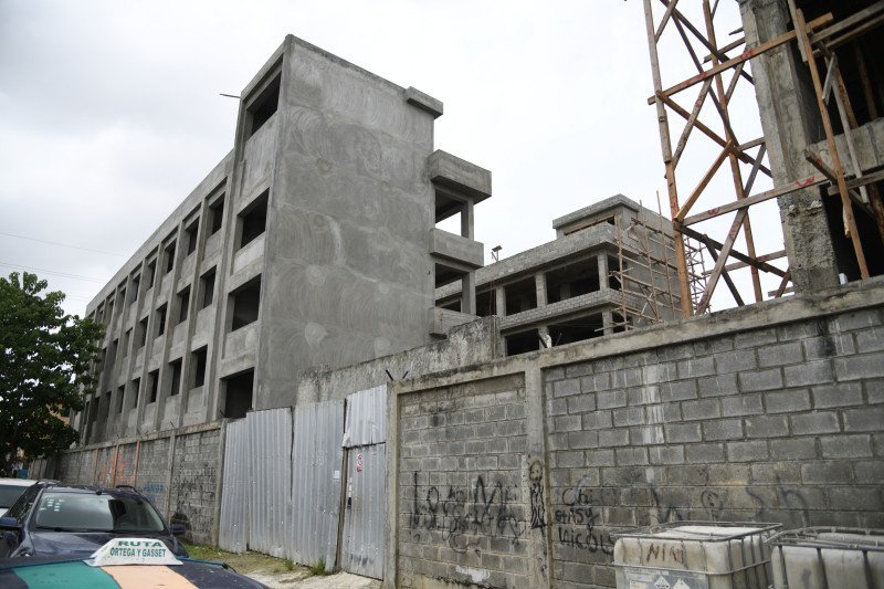 El politécnico de Cristo Rey, una espera que no termina