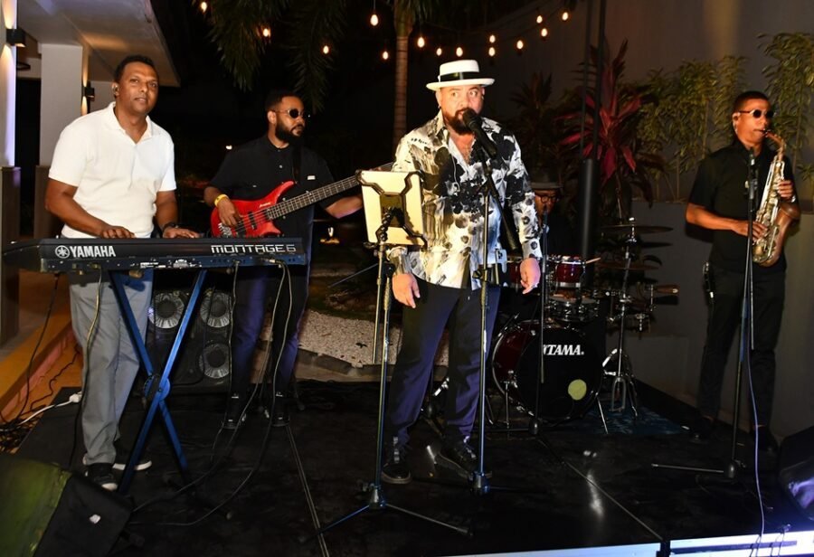 Fusión Íntima: ¡La ‘vainita’ de música en vivo que prende Santo Domingo! Fusión Íntima: La vainita de música en vivo que prende Santo Domingo
