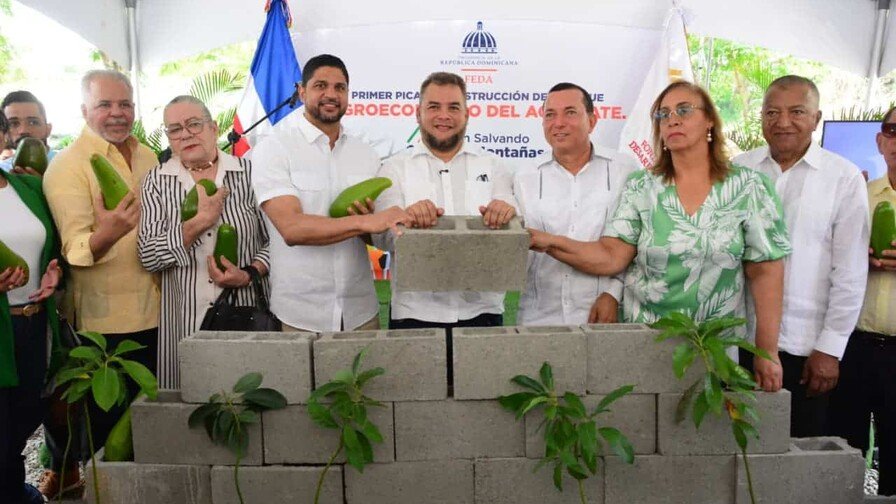 ¡Qué Vaina Bacana! El Parque del Aguacate que Cambiará Cambita El Parque del Aguacate que Cambiará Cambita