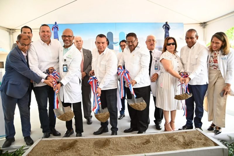 ¡A ‘ponerse nítido’! Hospital Salvador B. Gautier recibe inversión millonaria para remozamiento Hospital Salvador B. Gautier recibe inversión millonaria para remozamiento