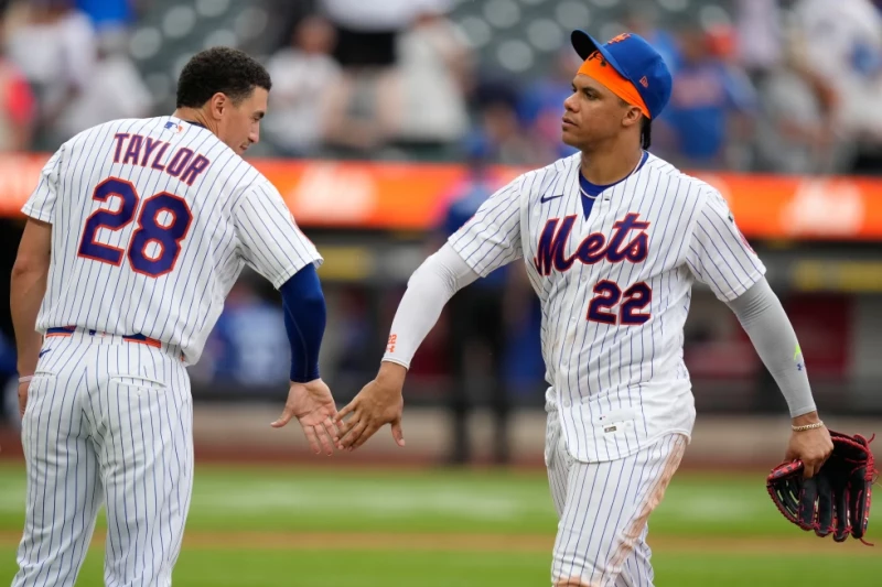 Juan Soto Brilla y Mets Derrotan a Reales en Batalla Ofensiva