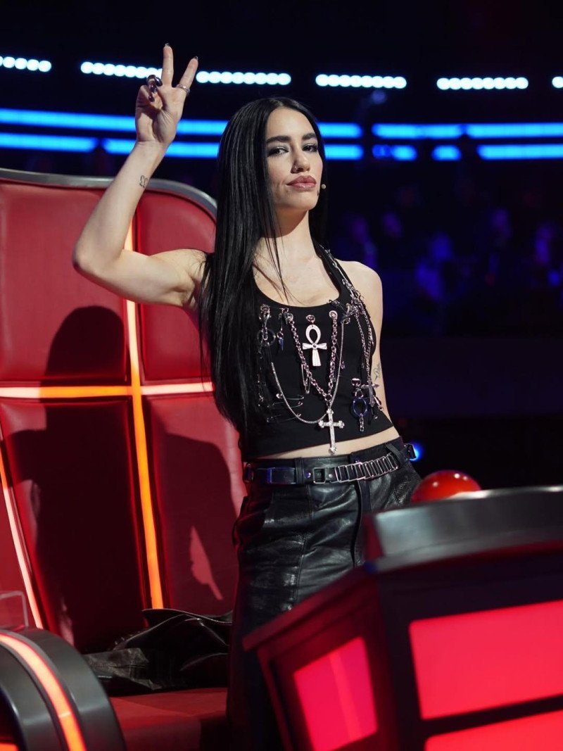 Lali Esposito defiende a Rosalia de la polemica argentina