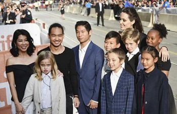 ‘Brangelina’: La vaina ‘ta caliente, los hijos de Angelina Jolie renuncian al apellido Pitt Brangelina: La situacion es tensa, los hijos de Angelina Jolie renuncian al apellido Pitt