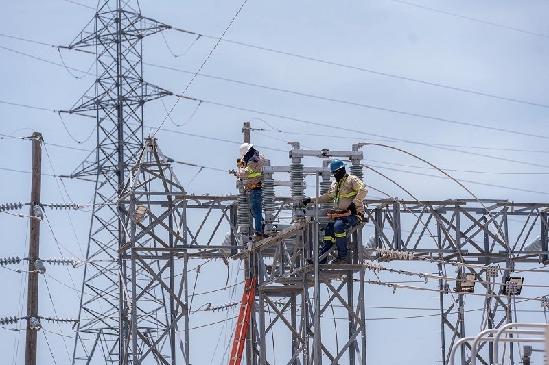 ¡Atención, Pedernales! ETED en un ‘coro’ técnico para fortalecer la luz Atención Pedernales ETED en un coro técnico para fortalecer la luz