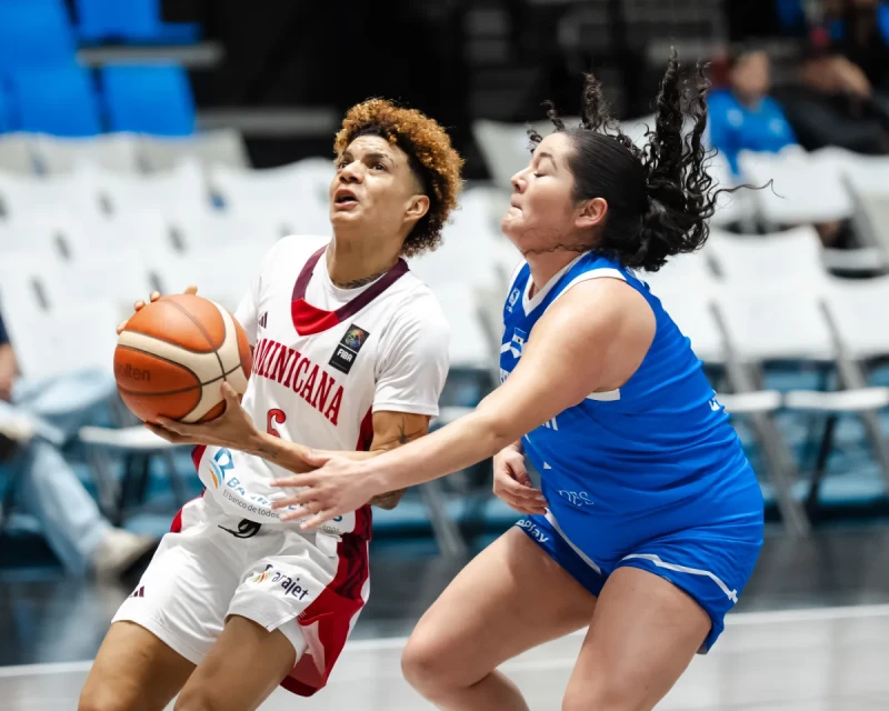 Esmery y Yenifer Lideran a República Dominicana a Semifinales del Centrobasket Femenino
