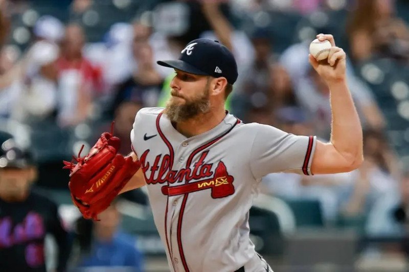 ¡Qué Clase de ‘Rompe Bancas’! Chris Sale ‘Bajó el Mazo’ y Bravos Ganaron 1-0 a Mets Chris Sale Domina en la Victoria 1-0 de los Bravos sobre los Mets