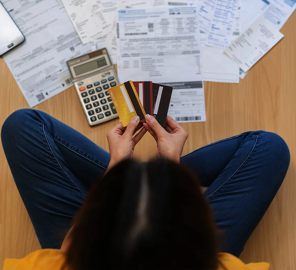 ¡Que los ‘cuartos’ no se te esfumen!: Domina tus finanzas como un ‘tigere’ dominicano Que el dinero no se te esfume: Domina tus finanzas