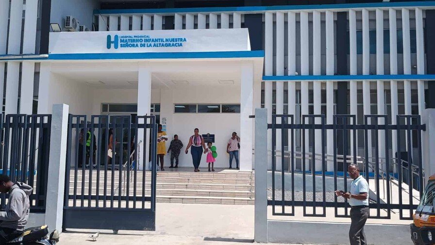 ¡Qué ‘vaina’! Suspenden médico en Higüey por ‘lío’ con certificados de nacido vivo Suspenden médico en Higüey por irregularidades con certificados de nacido vivo