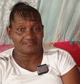 Urgencia en Boca Chica: Mari Pinales Necesita Apoyo Urgente por Salud y Cédula