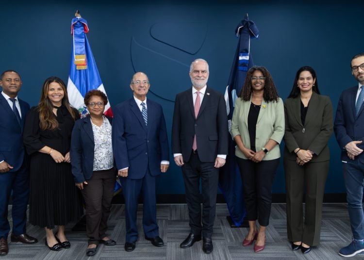 Cronología SB: La Historia que Revive la Memoria Financiera Dominicana