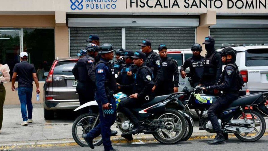 ¡Ay, mi madre! El ‘Relajo’ con los Linces y la ‘Vaina’ de Darlin Mercado Suspensión de Patrulla de Linces por Falta de Humanidad en Caso Darlin Mercado