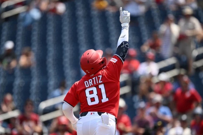 Abimelec Ortiz Brilla en la MLB con Jonrón