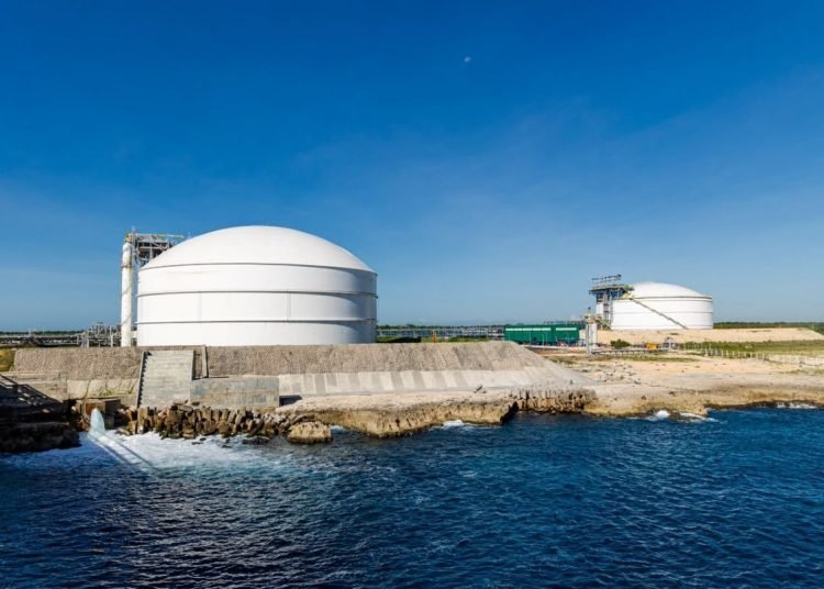 AES Dominicana logra US$500 millones: Un hito financiero