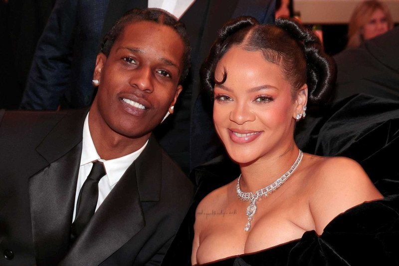 ASAP Rocky y la ‘vaina’ de la fortuna de Rihanna: ‘Orgulloso de esa mujer’ ASAP Rocky y la vaina de la fortuna de Rihanna: Orgulloso de esa mujer