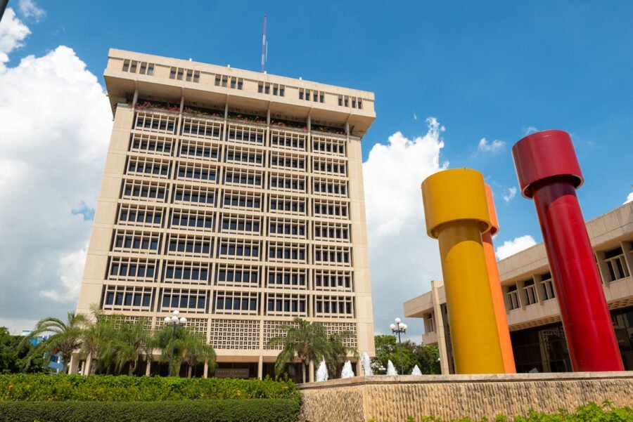 El Banco Central en la disputa de los US$5 Millones por Terrenos de Herrera
