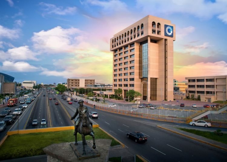 ¡Qué ‘Palo’! Banco Popular Sube 17 Posiciones en el Ranking Mundial de Bancos Banco Popular Sube 17 Posiciones en el Ranking Mundial de Bancos
