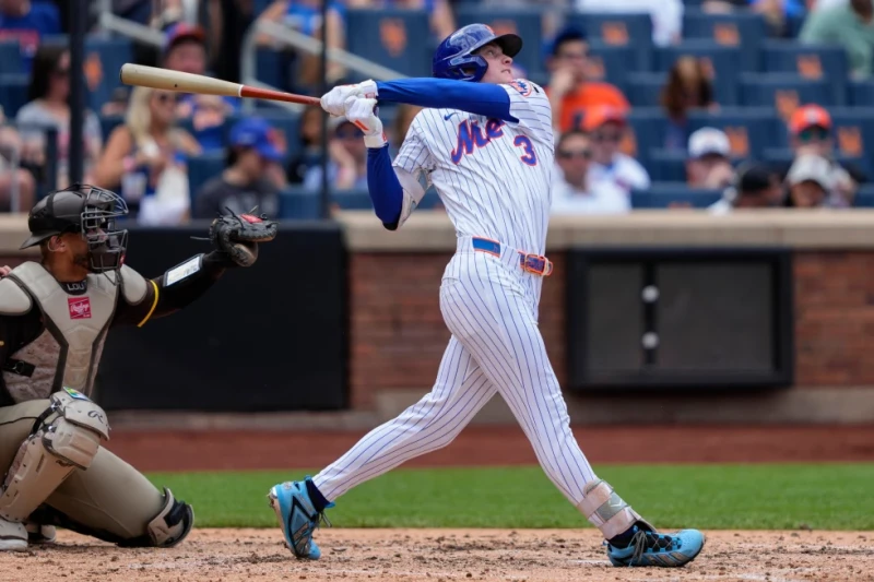 Carson Benge enciende a los Mets frente a los Padres