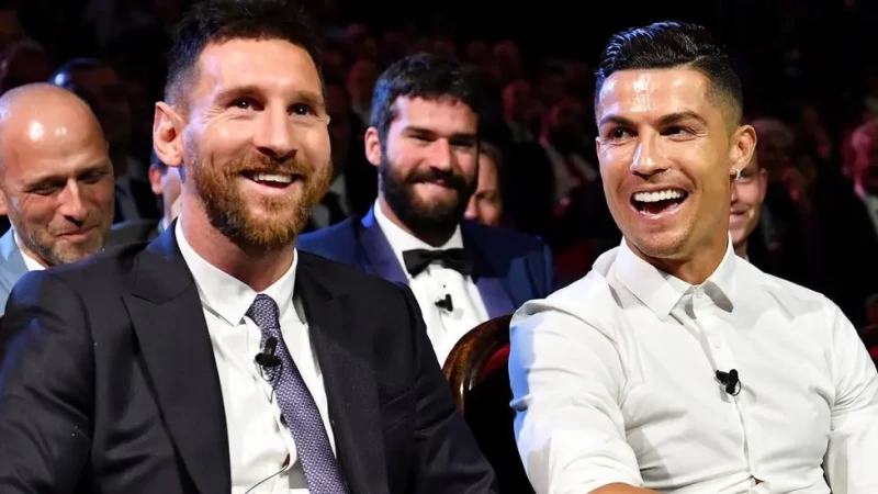 La Vaina de Solidaridad: Cristiano Ronaldo con Messi en el Momento Mas Duro