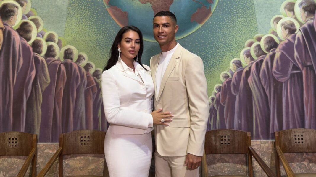 Cristiano Ronaldo y Georgina se Dan el Sí: ¡Una Boda ‘de lo Más Bien’ que Sorprendió a to’ el Mundo! Cristiano Ronaldo y Georgina se Dan el Si: Una Boda Intima que Sorprendio