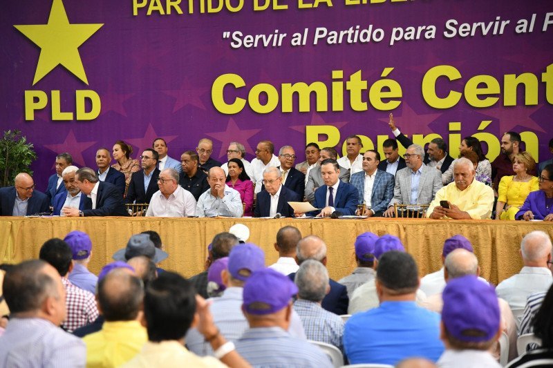 La Consulta PLD: Disgustos o estrategia política en el partido morado