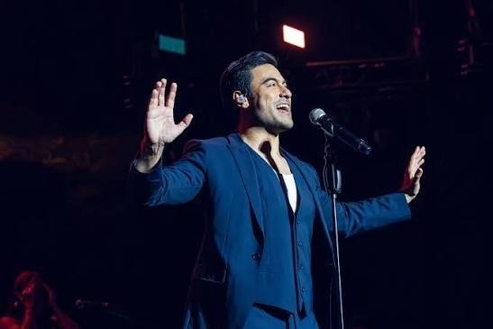 Carlos Rivera en Colombia: ¡El ‘Homenaje’ Mexicano que nos pone a vibrar! Carlos Rivera en Colombia: El Homenaje Mexicano que nos pone a vibrar